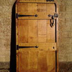 door in distressed oak with arch and ledges